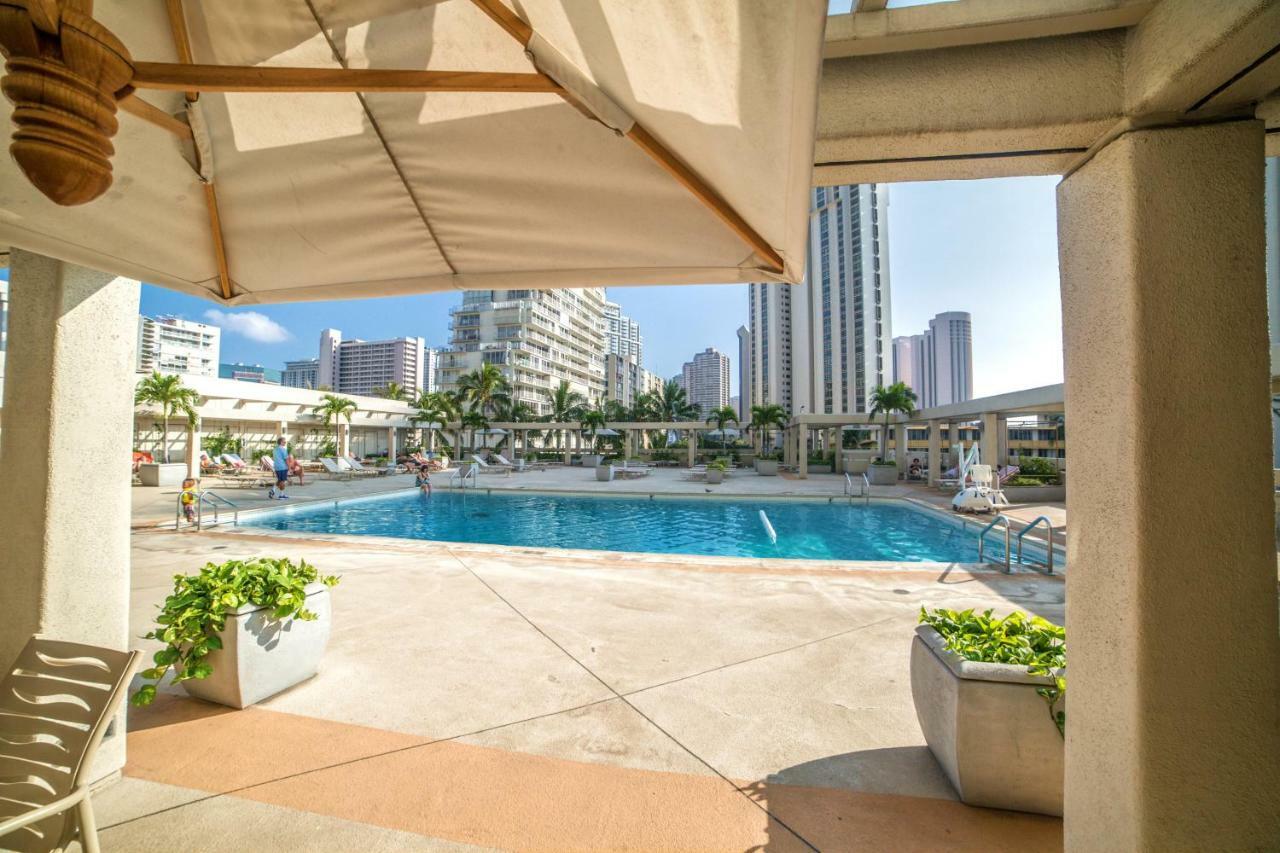 Studio At Ala Moana With Ocean Views Apartment Honolulu Exterior foto